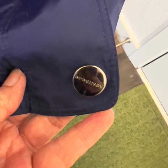 New without tag Burberry nylon purplish blue long trench coat with belt size 6 - Picture 10 of 16